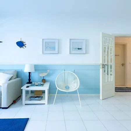 Santa Blue T2 - Santa Cruz Center Apartamento Silveira (Lisbon)