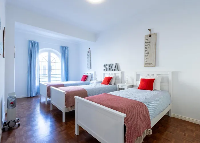 Santa Blue T2 - Santa Cruz Center